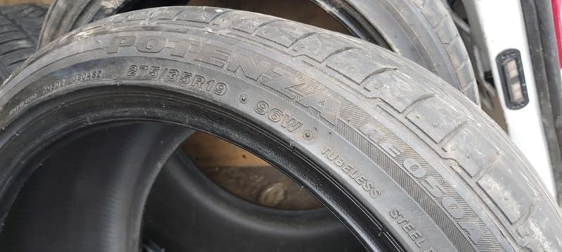 Гуми Летни 275/35R19, снимка 6 - Гуми и джанти - 33172969