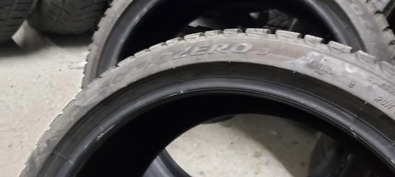 Гуми Зимни 255/35R19, снимка 9 - Гуми и джанти - 35608059