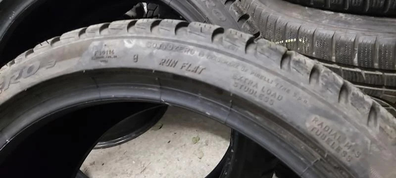 Гуми Зимни 255/35R19, снимка 10 - Гуми и джанти - 35608059