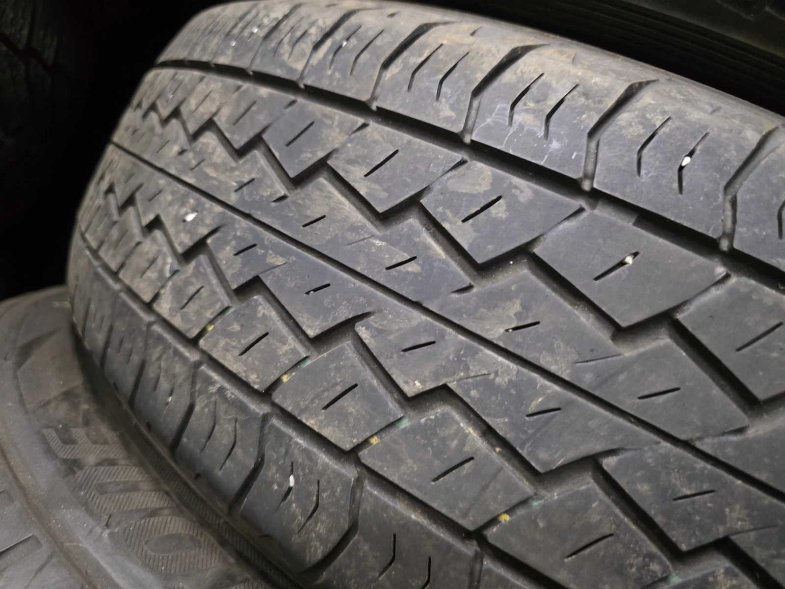 Гуми Летни 215/70R16, снимка 5 - Гуми и джанти - 56664419