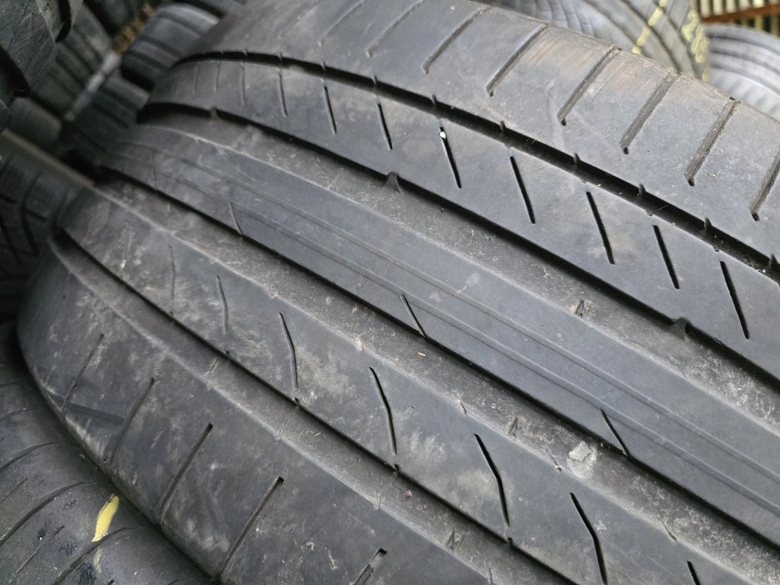 Гуми Летни 255/45R20, снимка 6 - Гуми и джанти - 56731048