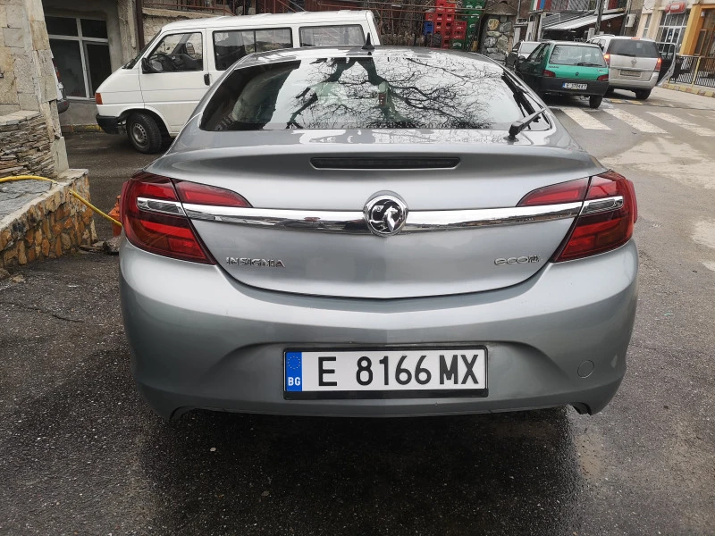 Opel Insignia 2.0, снимка 4 - Автомобили и джипове - 47243737