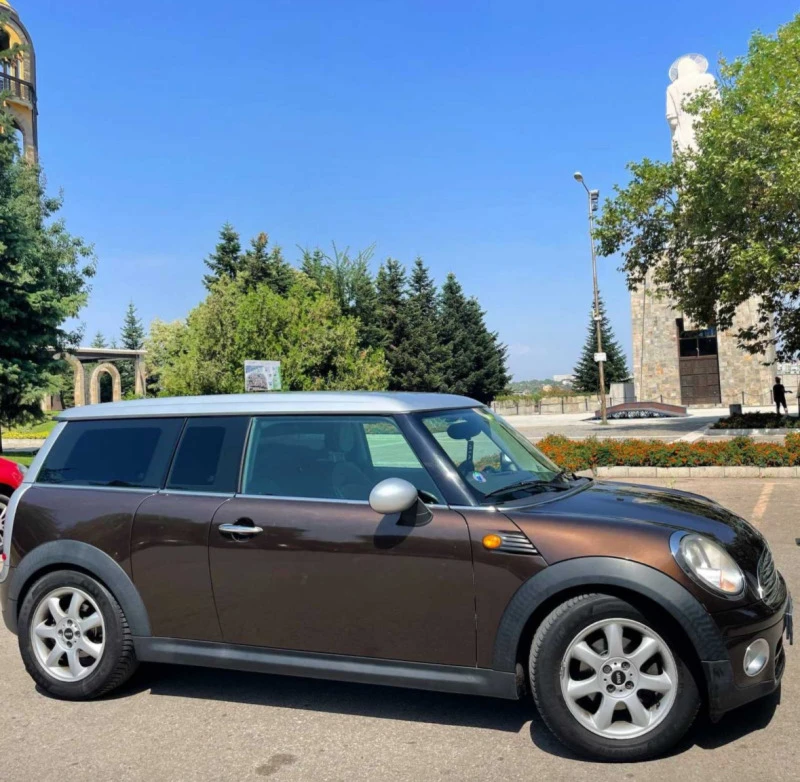 Mini Clubman 1.6 Diesel , снимка 2 - Автомобили и джипове - 47546597