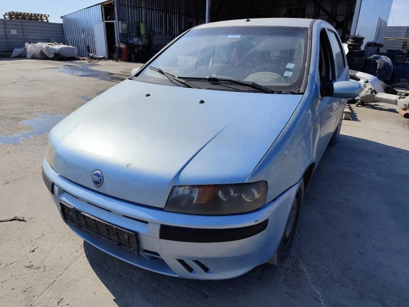 Fiat Punto 1.9JTD, снимка 2 - Автомобили и джипове - 46261493