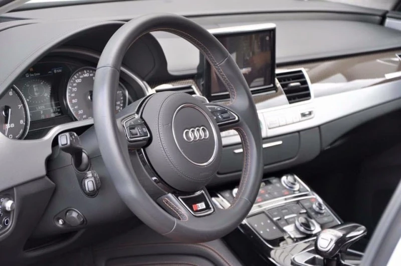 Audi S8 Keramik B&O TV  Design selection , снимка 8 - Автомобили и джипове - 46497440