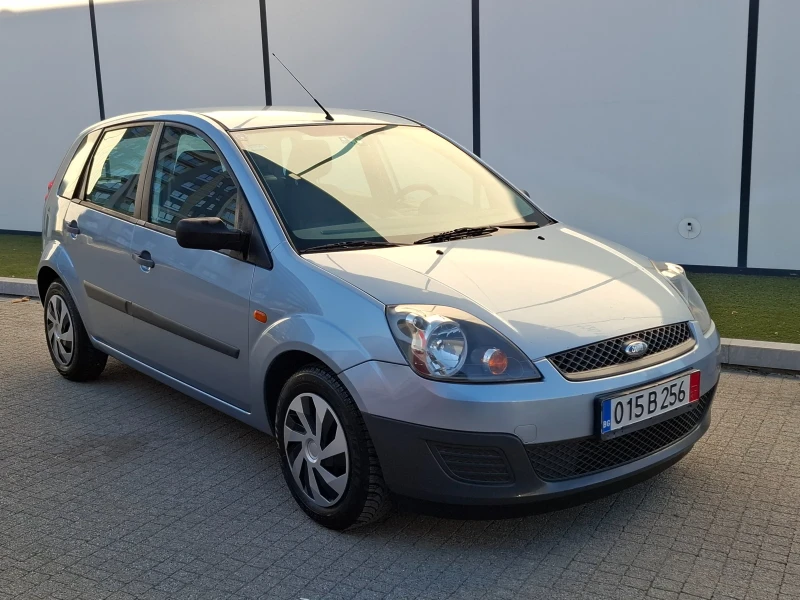 Ford Fiesta 1.3 (69kc)* * * FACELIFT* * * , снимка 7 - Автомобили и джипове - 48157729