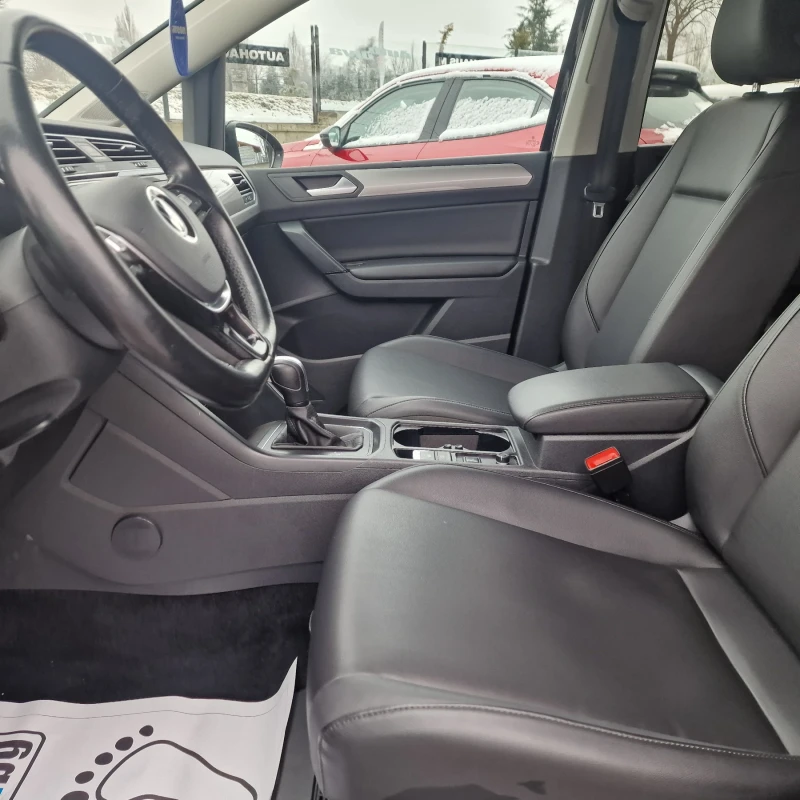 VW Touran 2.0TDI/150KS/6+ 1, снимка 13 - Автомобили и джипове - 48360376