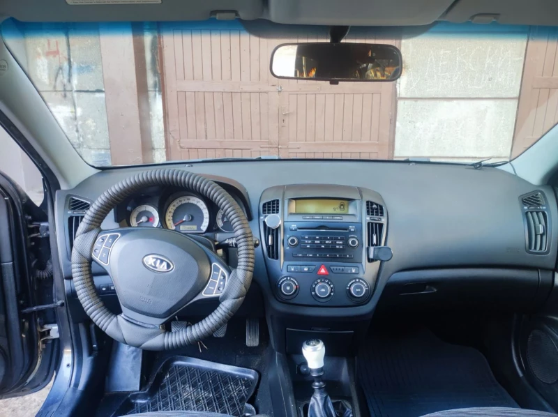 Kia Ceed, снимка 7 - Автомобили и джипове - 48412389