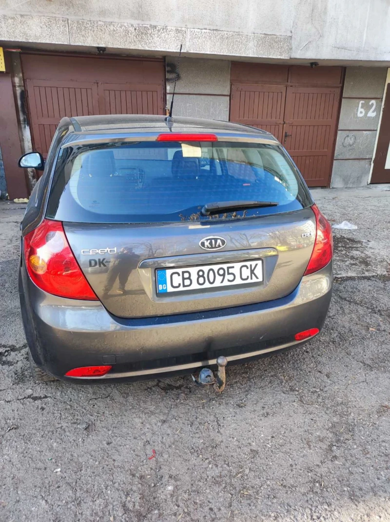 Kia Ceed, снимка 5 - Автомобили и джипове - 48412389