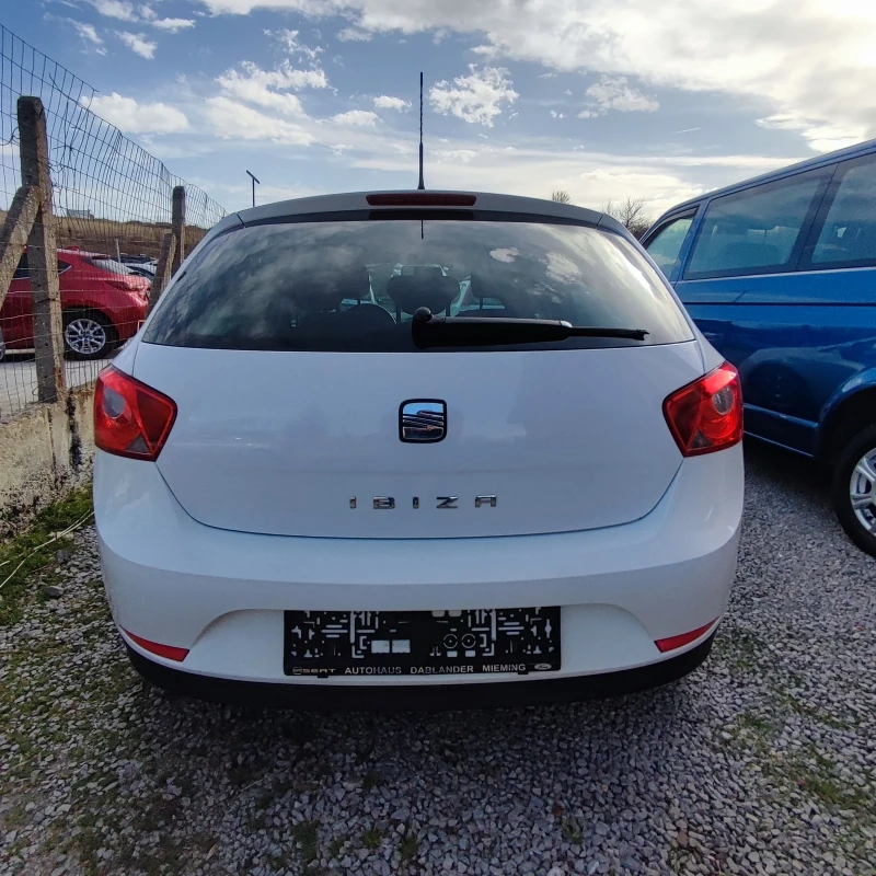 Seat Ibiza 1.4i* KLIMATRONIK* 85кс.* , снимка 5 - Автомобили и джипове - 49507097