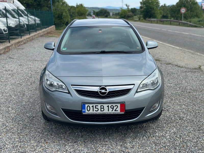 Opel Astra 1.4i* Климатик* Германия* КАТО НОВА* , снимка 2 - Автомобили и джипове - 50377307