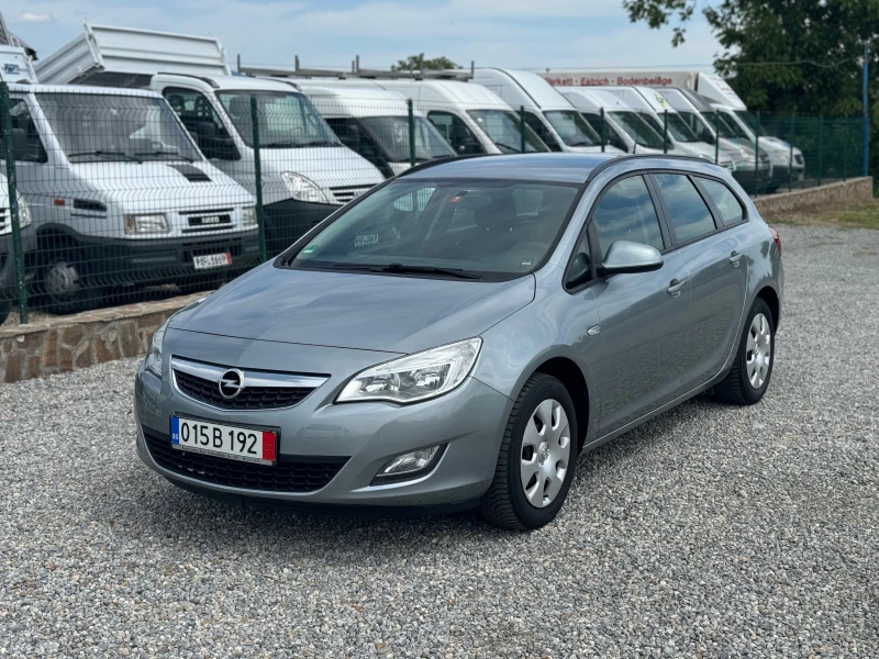 Opel Astra 1.4i* Климатик* Германия* КАТО НОВА* 