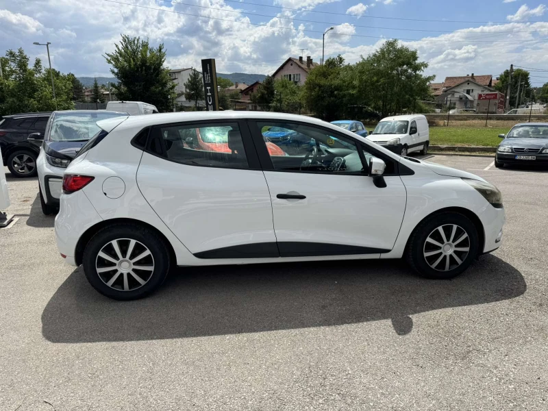 Renault Clio 1.5 DCi 75k.c., снимка 7 - Автомобили и джипове - 51219270