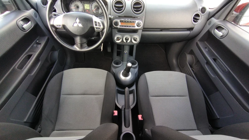Mitsubishi Colt 1.3i АВТОМАТИК Швейцария, снимка 9 - Автомобили и джипове - 51582265