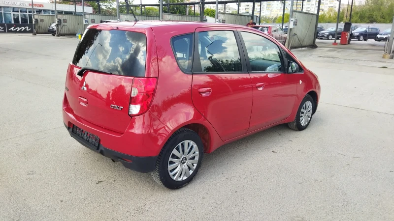 Mitsubishi Colt 1.3i АВТОМАТИК Швейцария, снимка 4 - Автомобили и джипове - 51582265