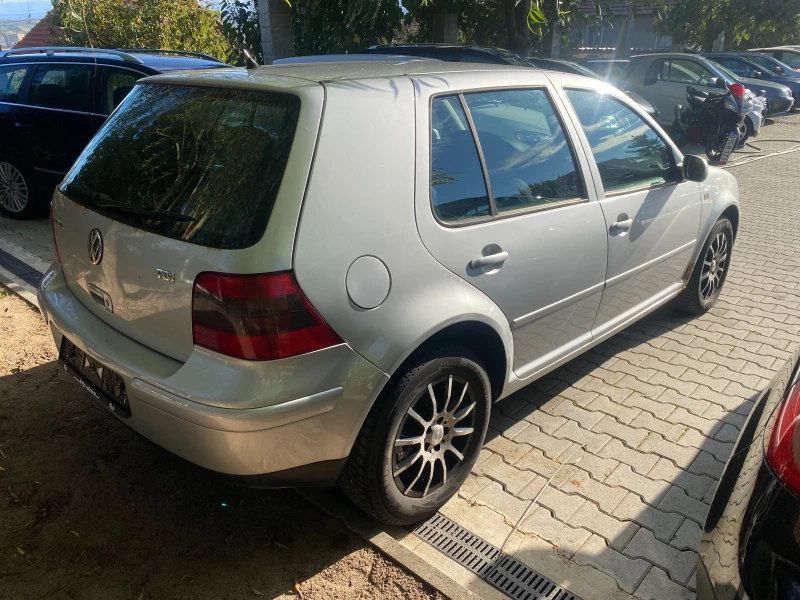 VW Golf 1.9tdi 4x4 116к.с , снимка 5 - Автомобили и джипове - 52131437