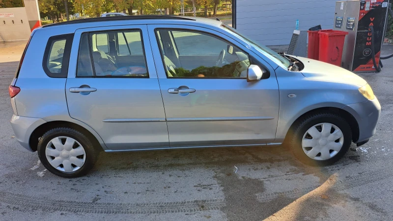 Mazda 2, снимка 3 - Автомобили и джипове - 52504269