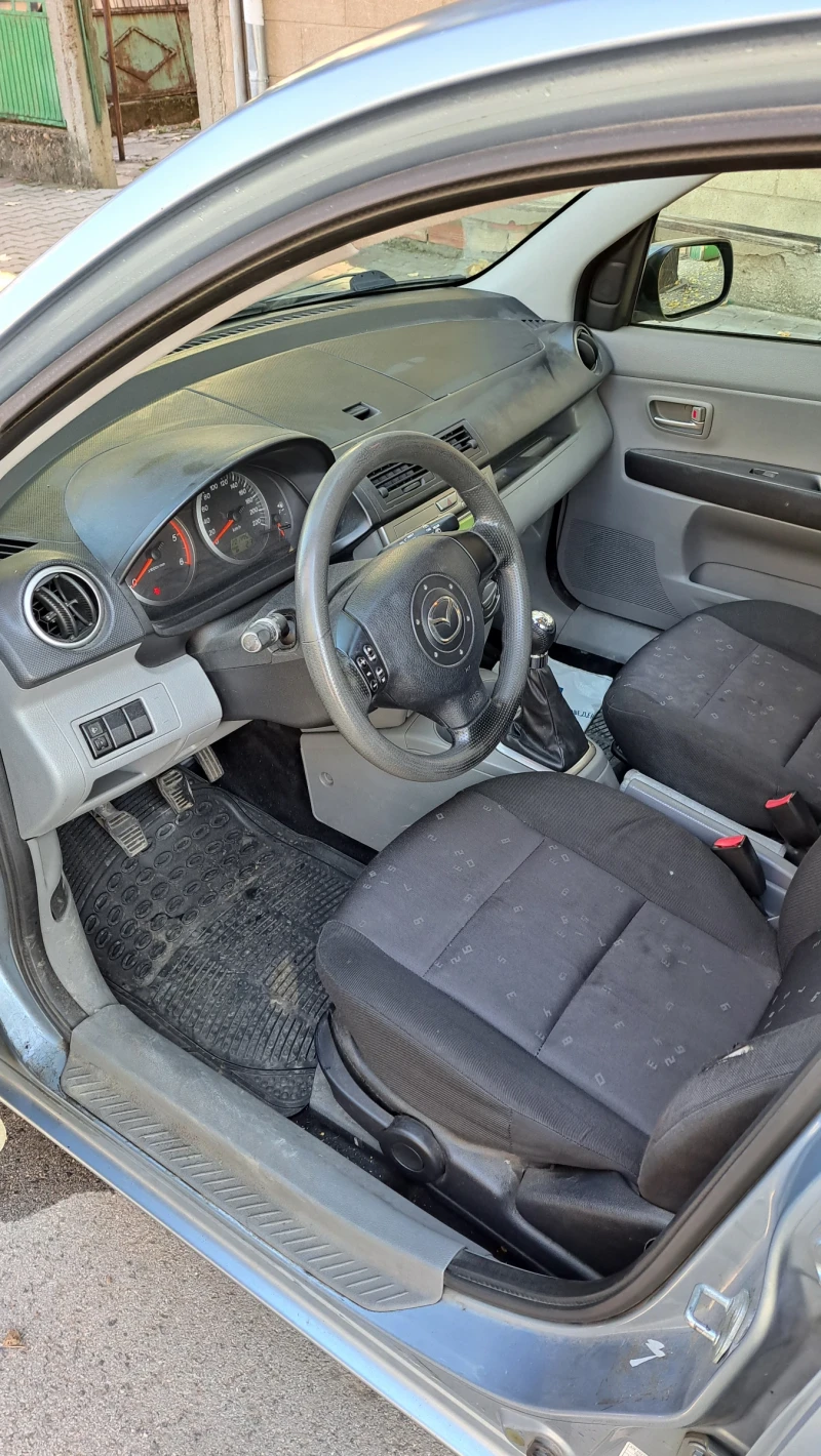Mazda 2, снимка 6 - Автомобили и джипове - 52504269