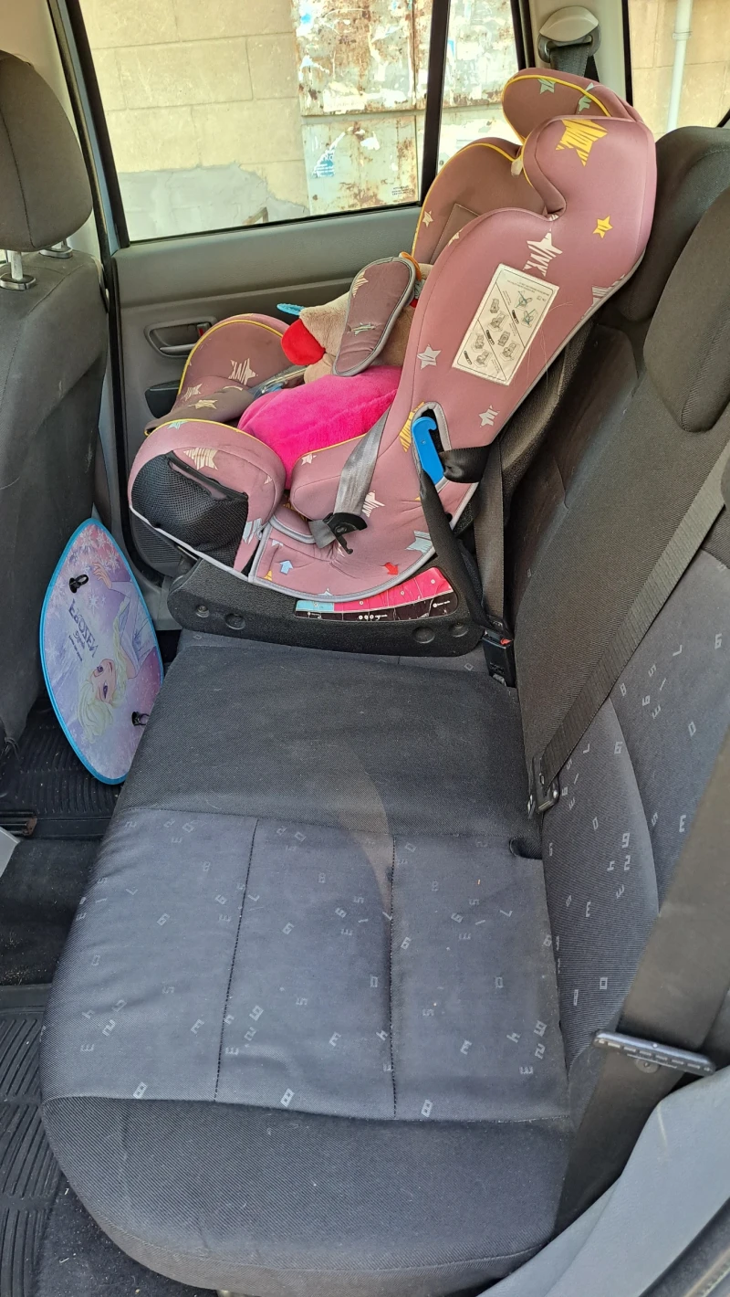 Mazda 2, снимка 8 - Автомобили и джипове - 52504269