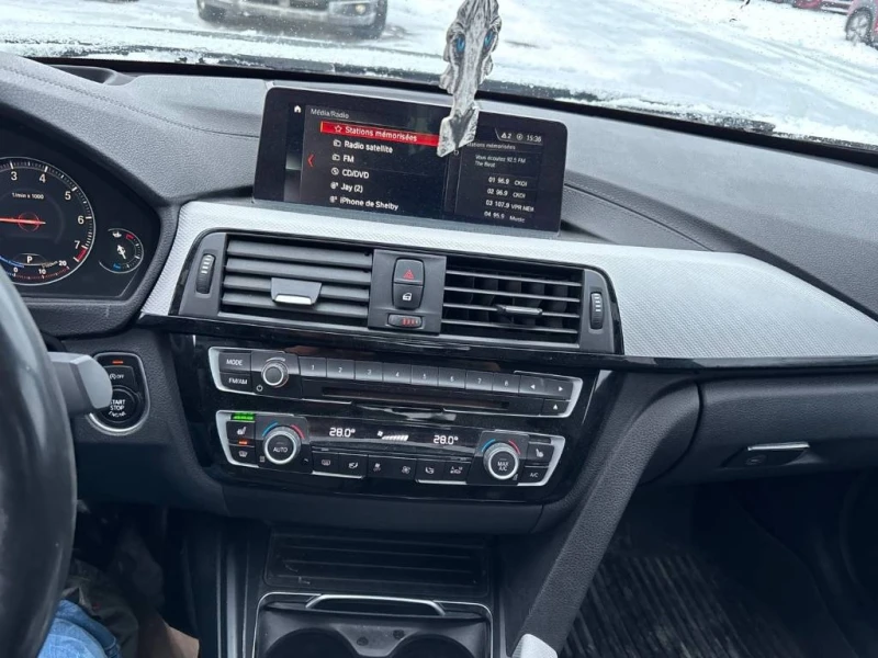 BMW 340 * 340i xDrive Sedan * CARFAX * ЦЕНА ДО БГ, снимка 8 - Автомобили и джипове - 52792205