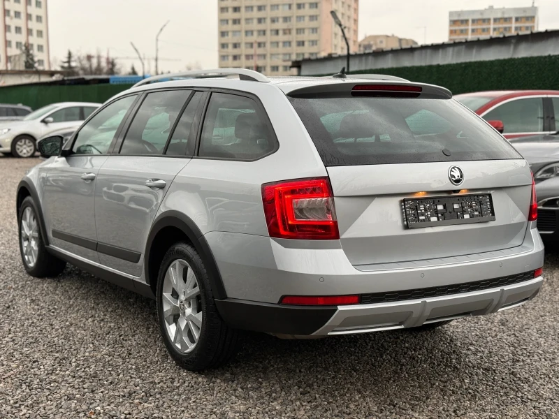 Skoda Octavia 2.0TDI/184к.с./Scout/4x4/DSG, снимка 5 - Автомобили и джипове - 53025219