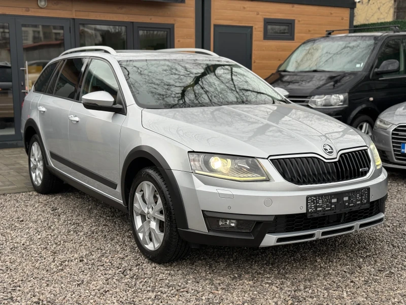 Skoda Octavia 2.0TDI/184к.с./Scout/4x4/DSG, снимка 3 - Автомобили и джипове - 53025219