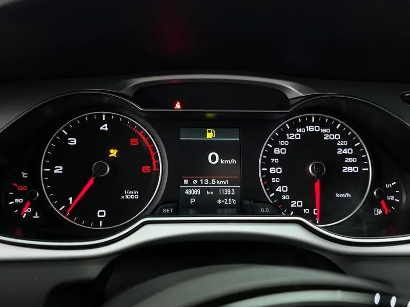 Audi A4 35 Tdi Quattro Dynamic, снимка 8 - Автомобили и джипове - 55896152