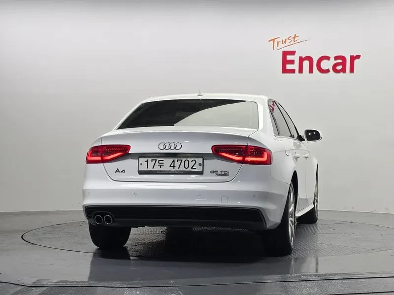 Audi A4 35 Tdi Quattro Dynamic, снимка 4 - Автомобили и джипове - 55896152