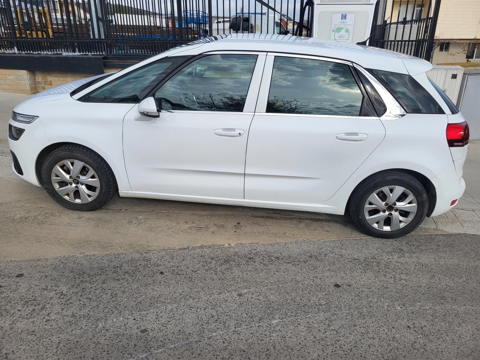 Citroen C4 Picasso 1, 2 ��� / 2018 �. | Mobile.bg � ����������� 2