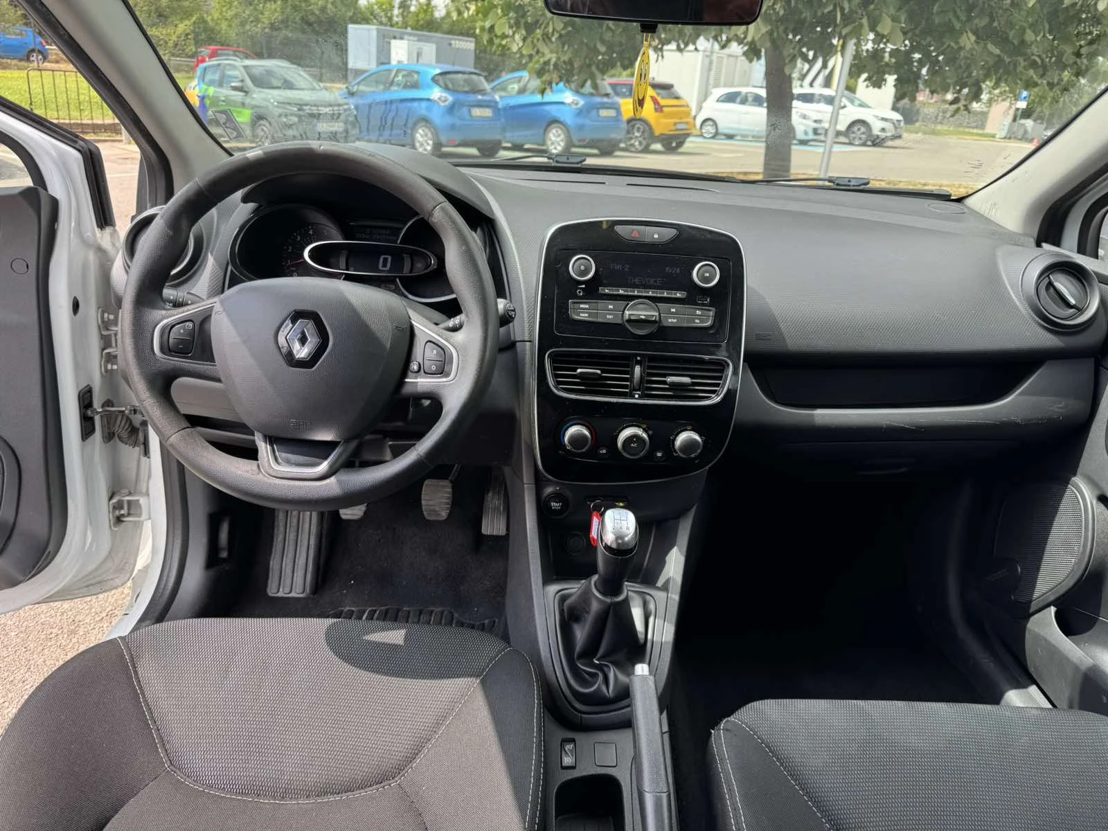 Renault Clio 1.5 DCi 75k.c. | Mobile.bg   14