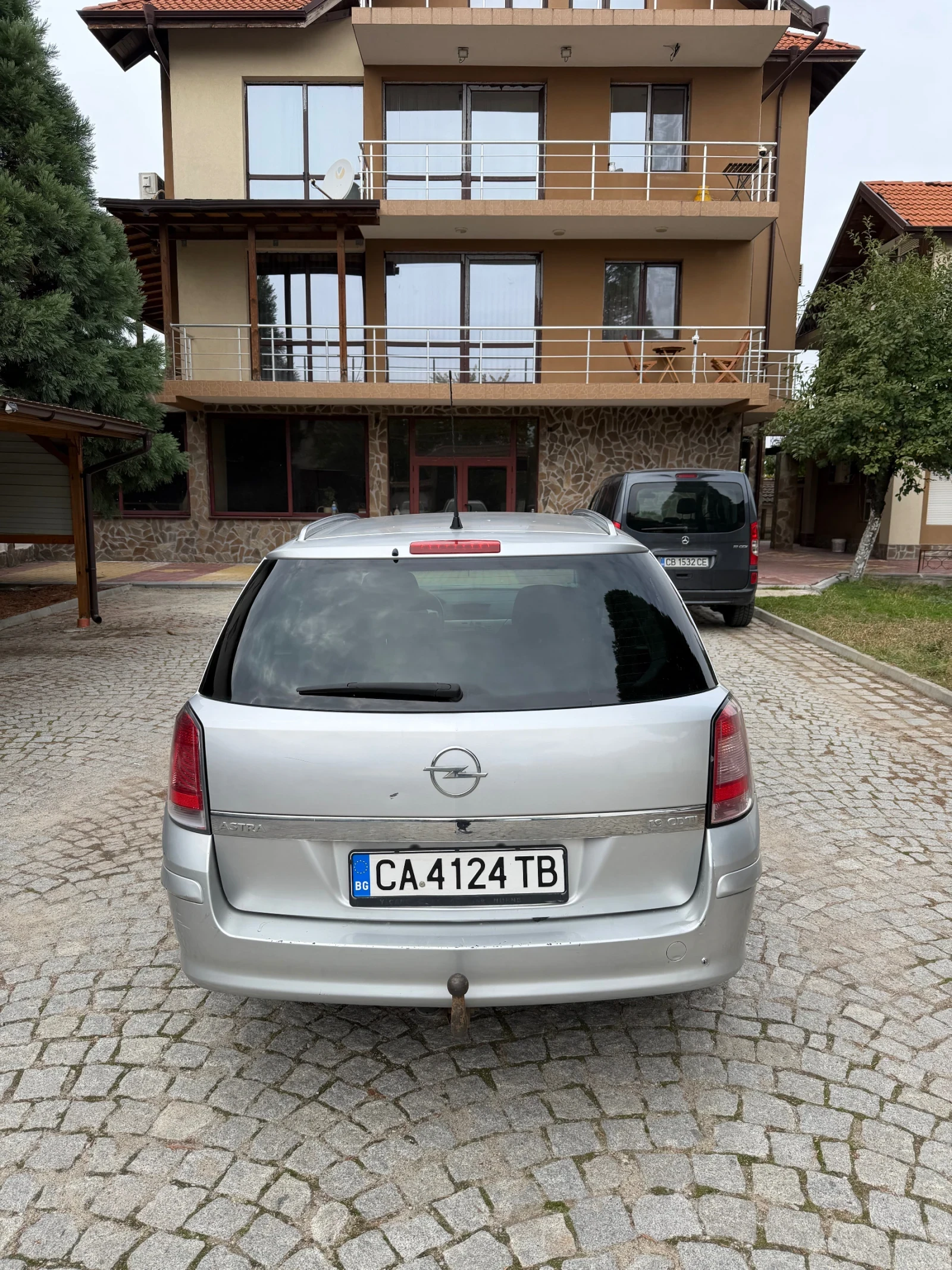 Opel Astra 1.9 - изображение 4