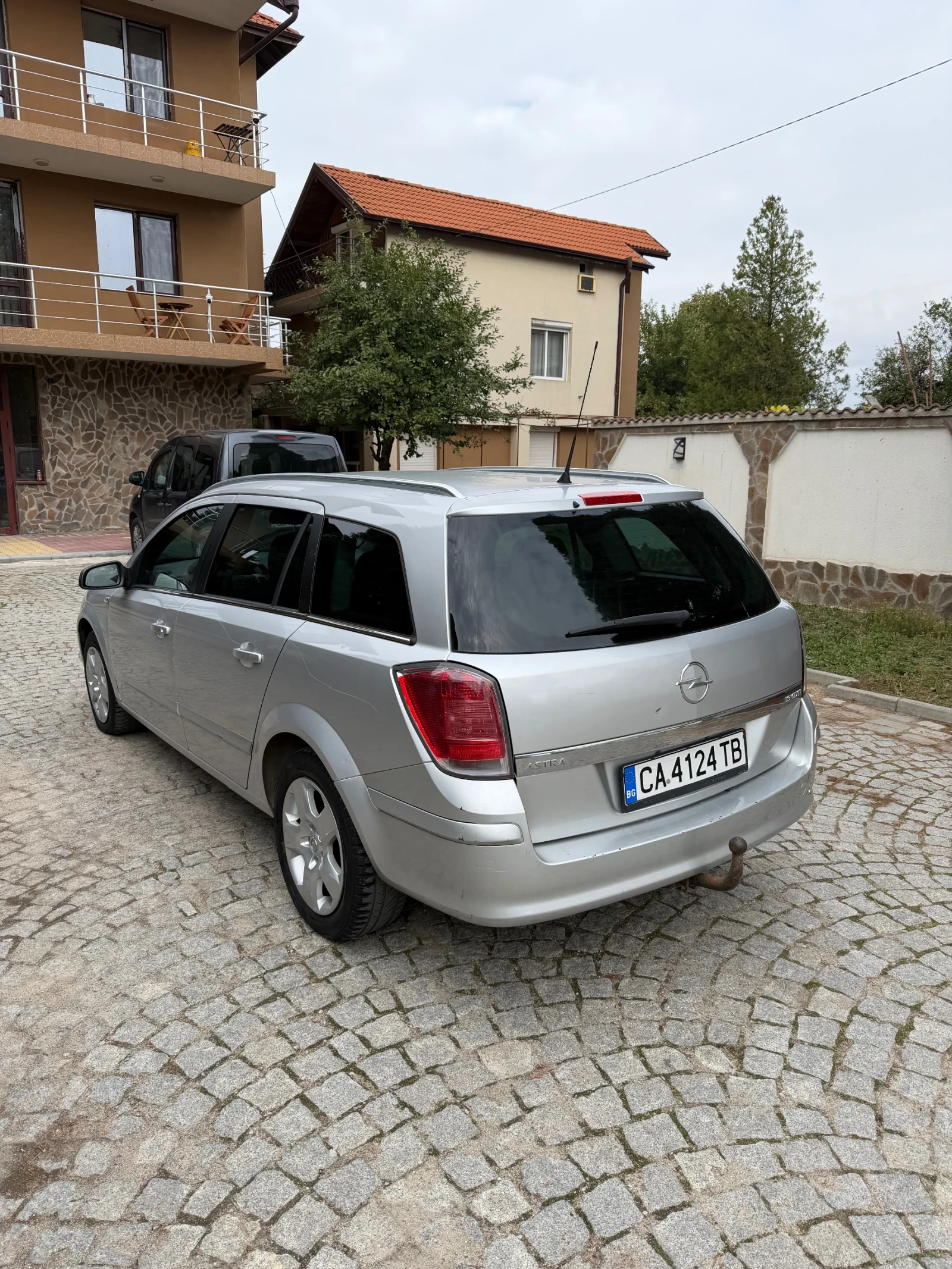 Opel Astra 1.9 - изображение 3