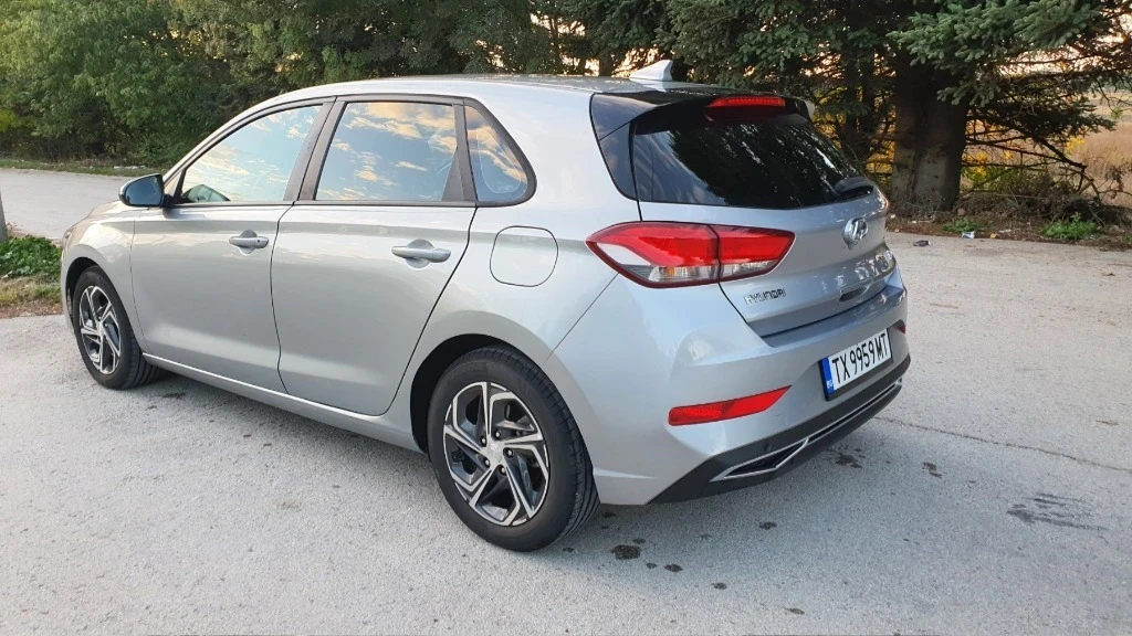 Hyundai I30 1.0 T-GDI - изображение 2