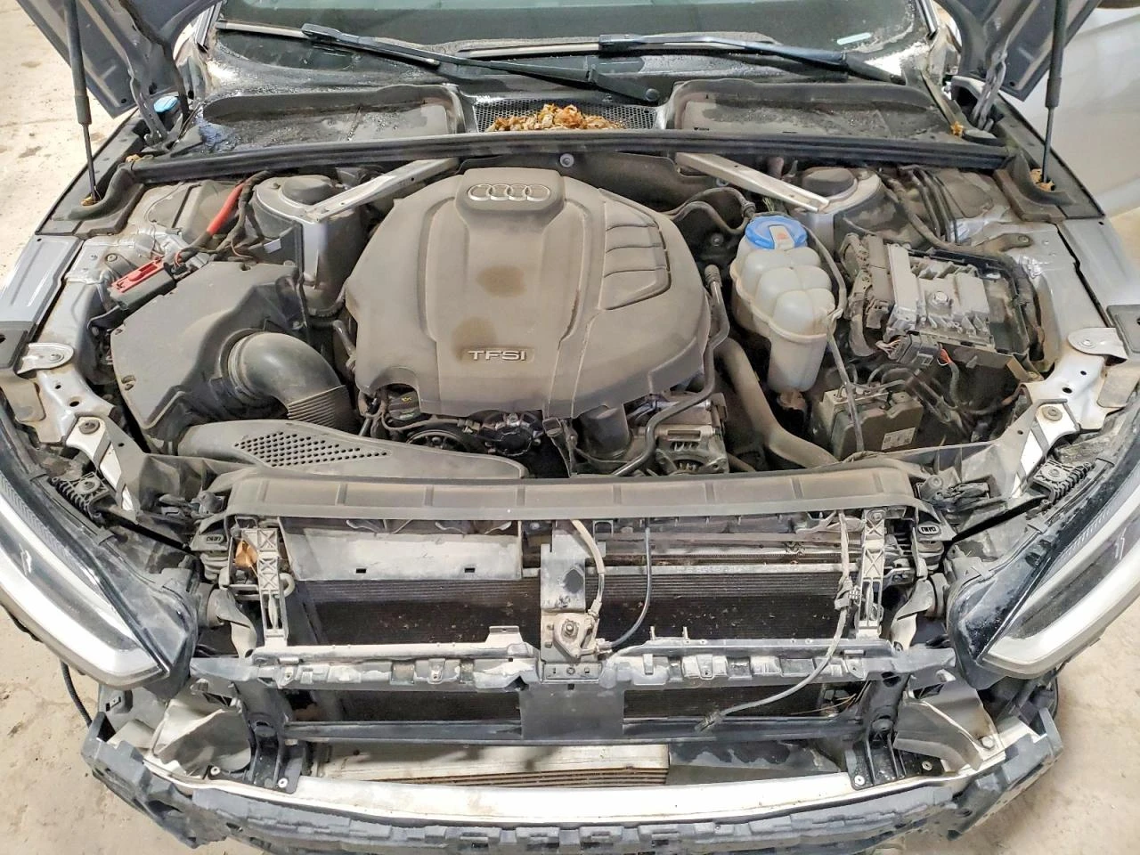 Audi A5 * SLINE* PRESTIGE* KEYLESS* КАМЕРА* ШИБИДАХ* КОЖА*, снимка 12 - Автомобили и джипове - 53946879