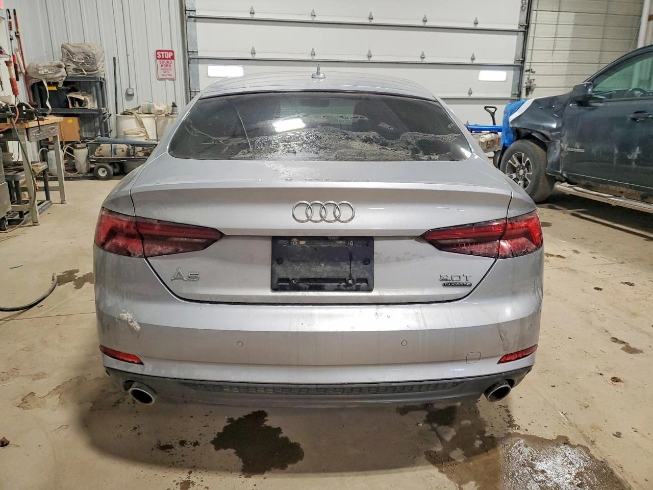Audi A5 * SLINE* PRESTIGE* KEYLESS* КАМЕРА* ШИБИДАХ* КОЖА*, снимка 6 - Автомобили и джипове - 53946879