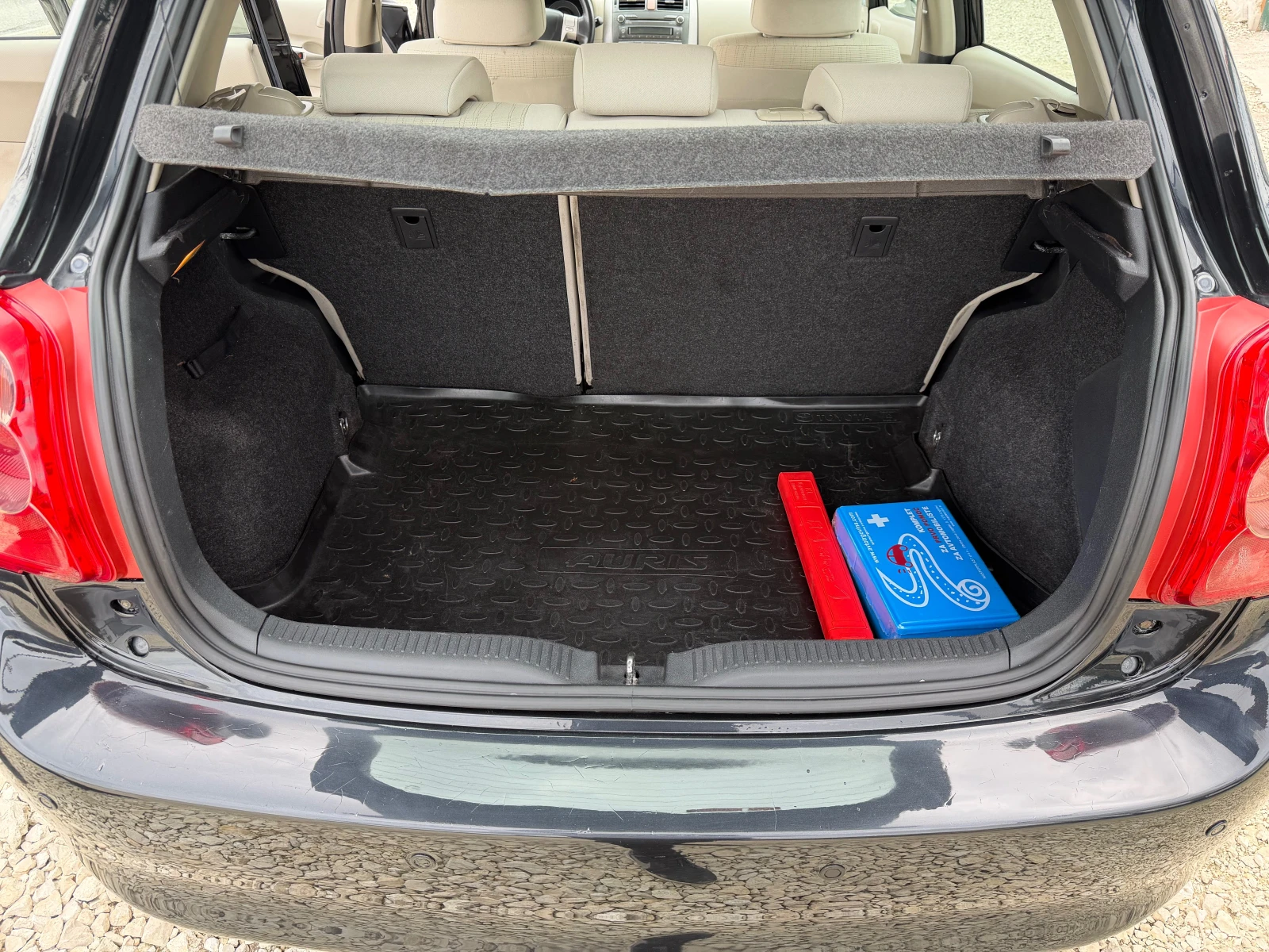 Toyota Auris 2.0D4D/126p.s-Kayless Go!!!, снимка 13 - Автомобили и джипове - 54071475