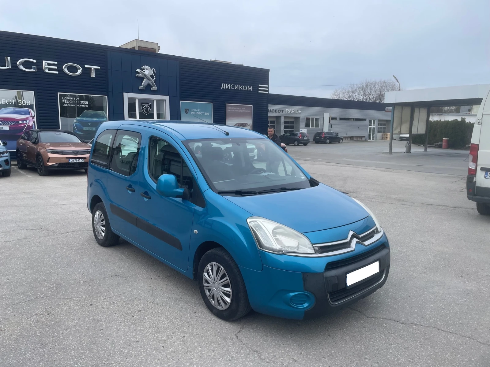 Citroen Berlingo 1.6 HDI 92, снимка 3 - Автомобили и джипове - 54143171