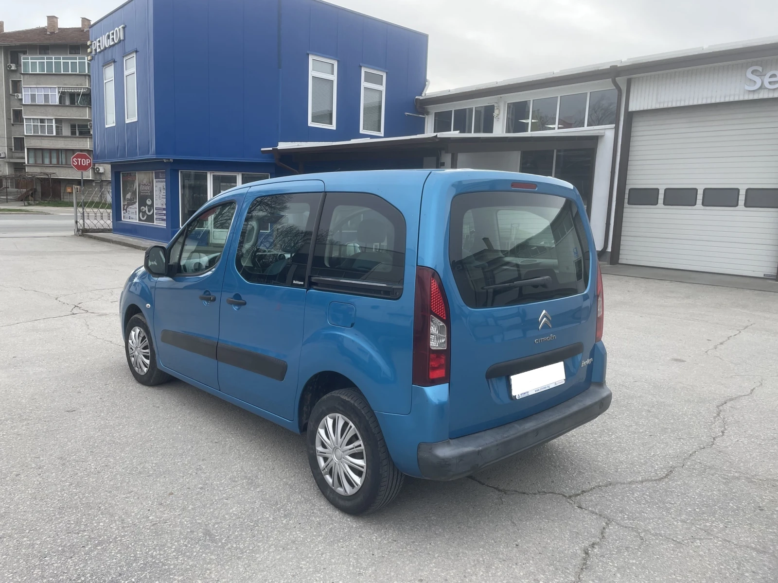 Citroen Berlingo 1.6 HDI 92, снимка 5 - Автомобили и джипове - 54143171