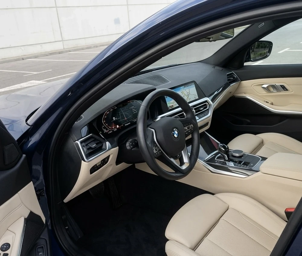 BMW 330  Xdrive 2022 на 20 к км , снимка 14 - Автомобили и джипове - 54585336