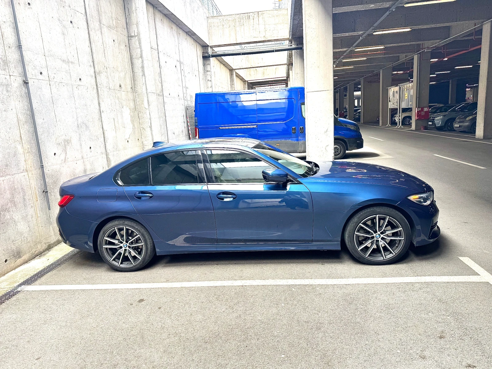 BMW 330  Xdrive 2022 на 20 к км , снимка 3 - Автомобили и джипове - 54585336