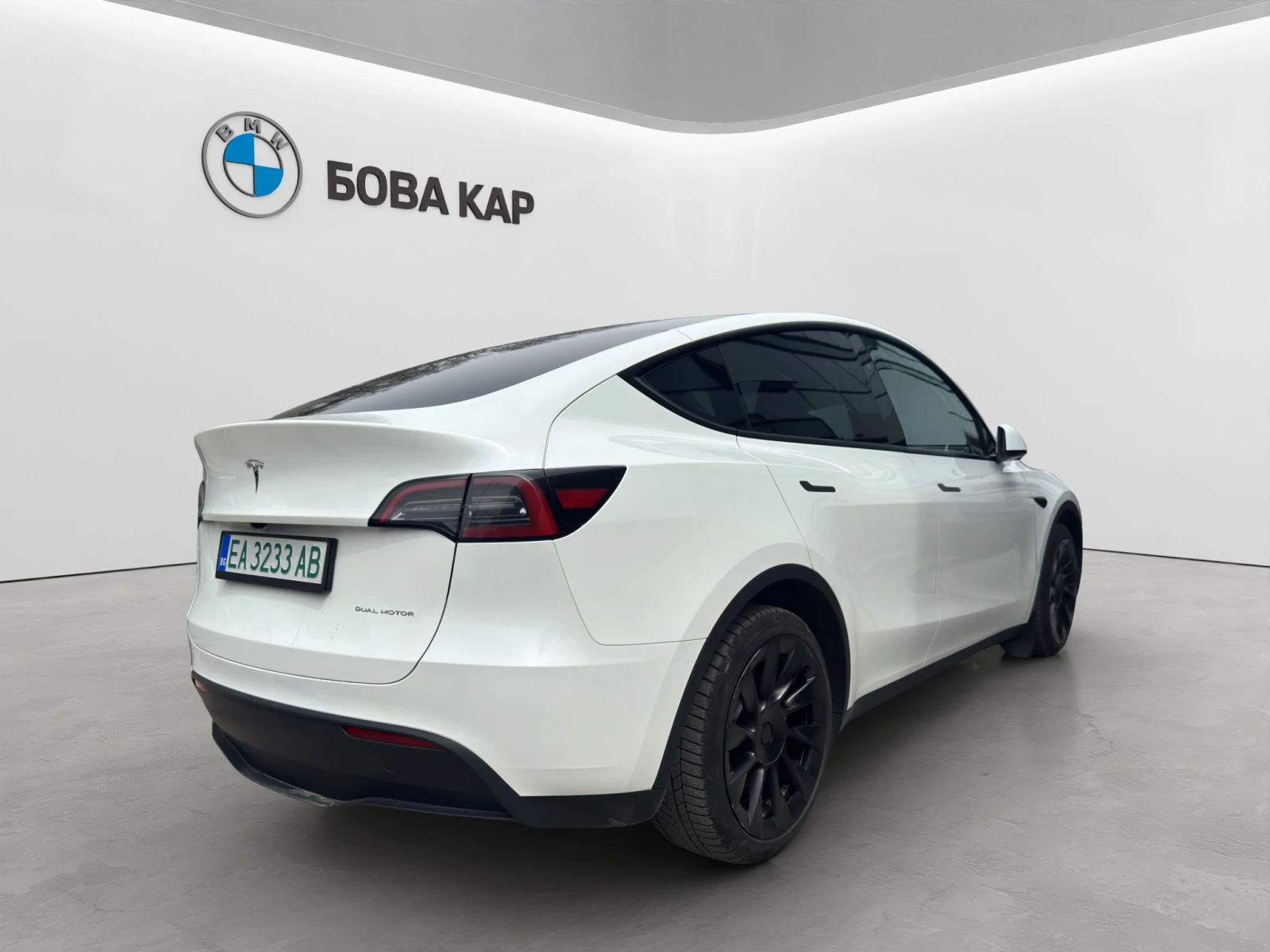 Tesla Model Y Long Range, снимка 7 - Автомобили и джипове - 54268474