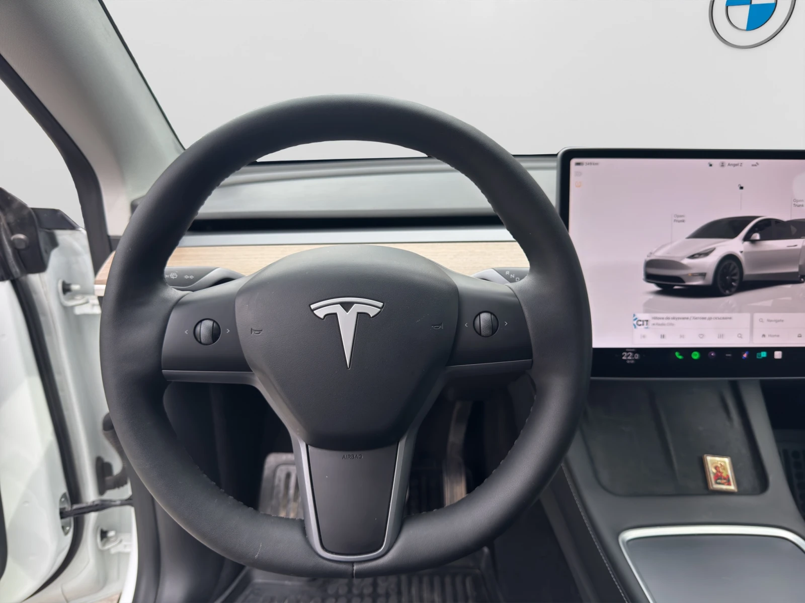 Tesla Model Y Long Range, снимка 9 - Автомобили и джипове - 54268474