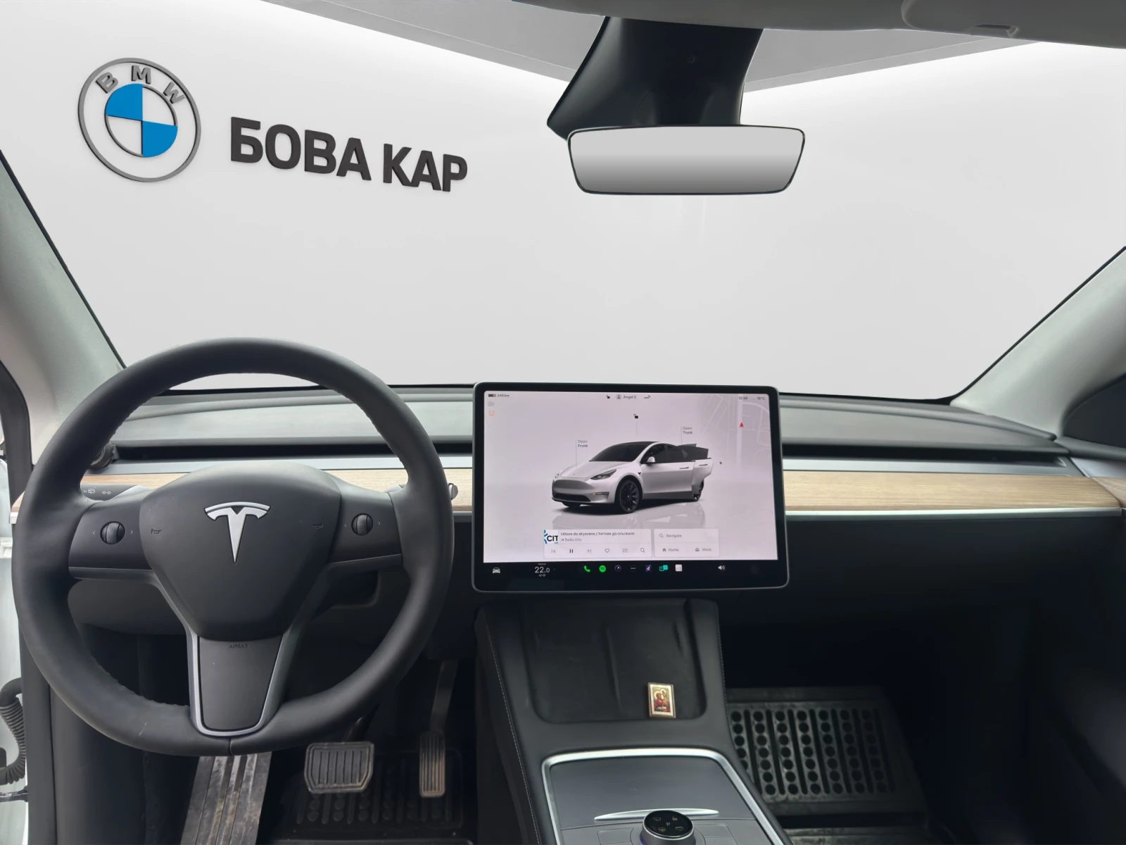 Tesla Model Y Long Range, снимка 10 - Автомобили и джипове - 54268474