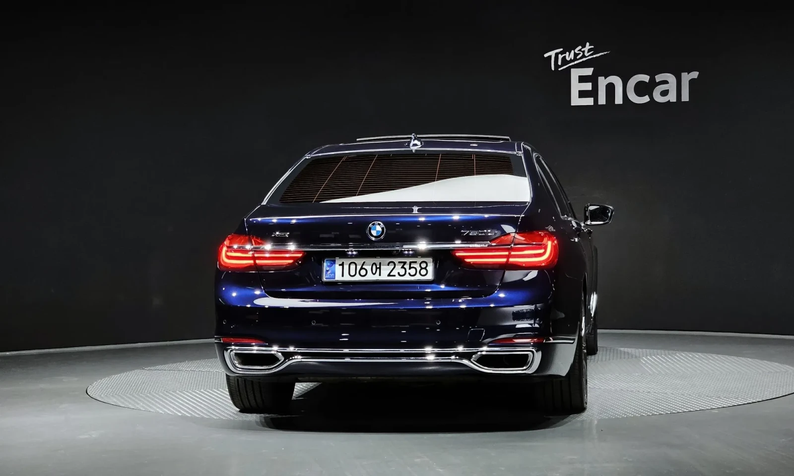 BMW 750 Li xDrive* INDIVIDUAL* DIGITAL* ОБДУХВАНЕ* 360 КАМ, снимка 4 - Автомобили и джипове - 54461438