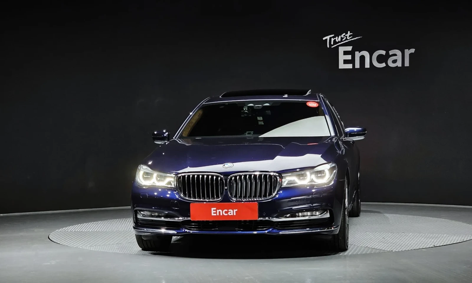 BMW 750 Li xDrive* INDIVIDUAL* DIGITAL* ОБДУХВАНЕ* 360 КАМ, снимка 3 - Автомобили и джипове - 54461438