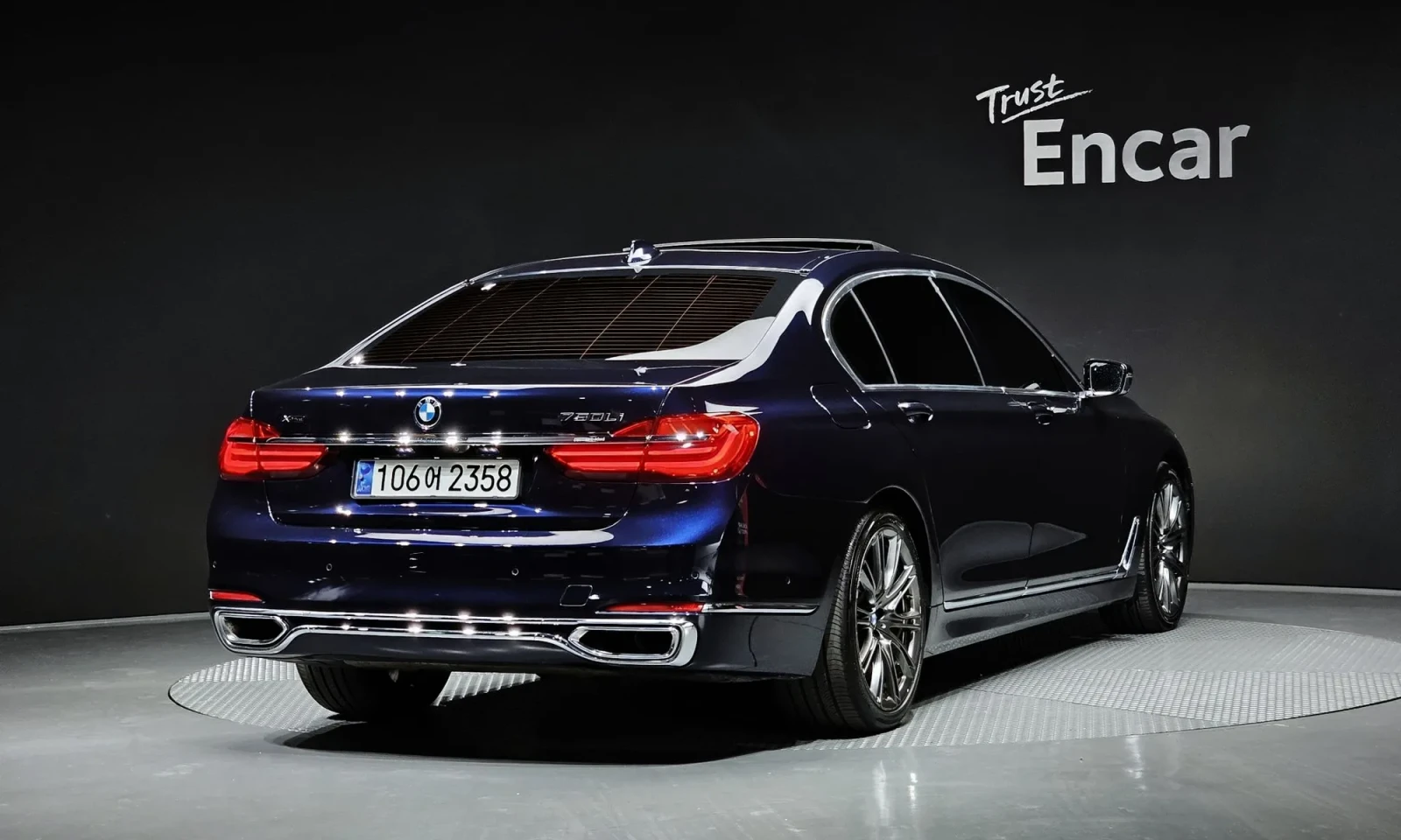 BMW 750 Li xDrive* INDIVIDUAL* DIGITAL* ОБДУХВАНЕ* 360 КАМ, снимка 2 - Автомобили и джипове - 54461438