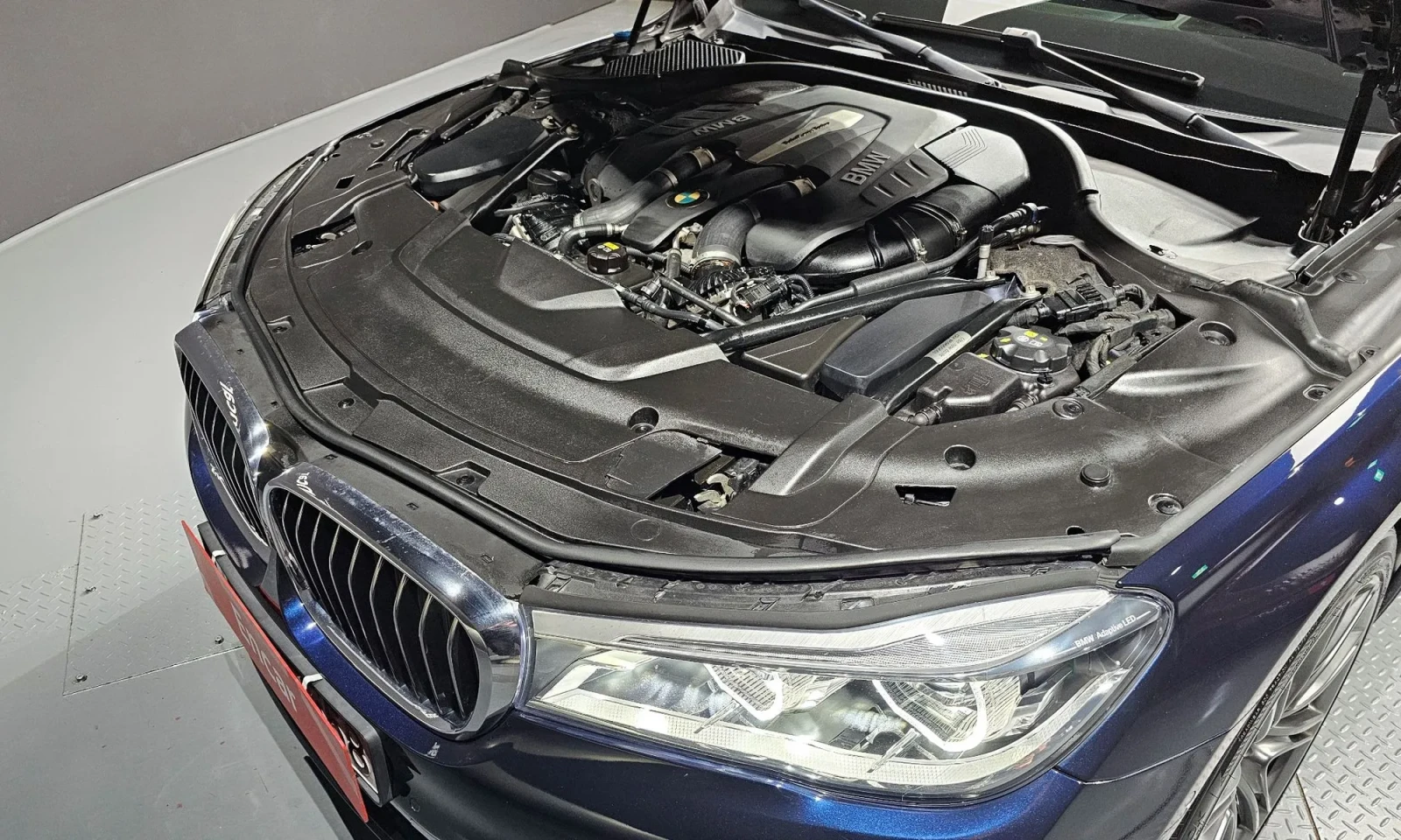 BMW 750 Li xDrive* INDIVIDUAL* DIGITAL* ОБДУХВАНЕ* 360 КАМ, снимка 6 - Автомобили и джипове - 54461438