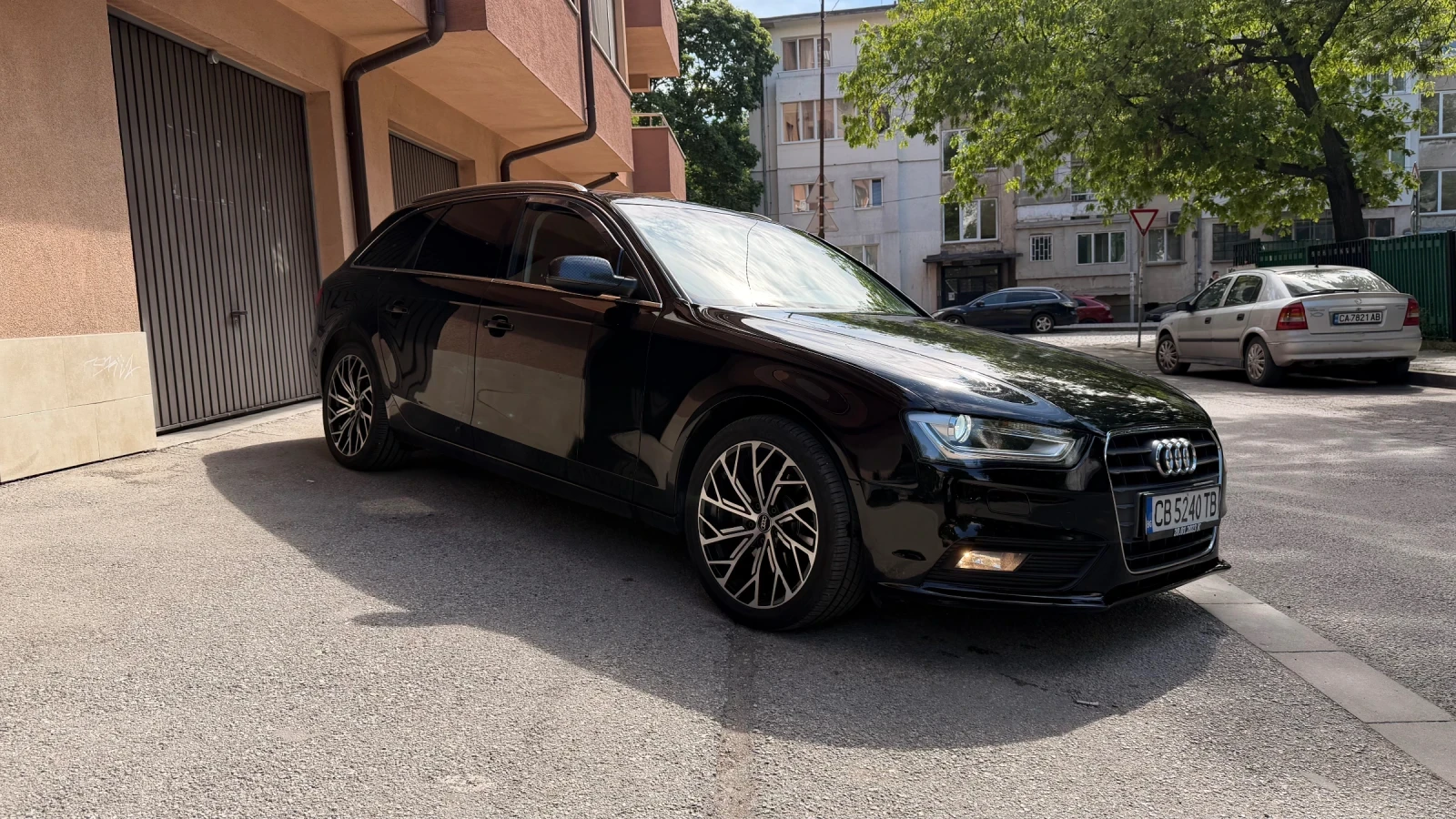 Audi A4 AVANT, снимка 8 - Автомобили и джипове - 54602551
