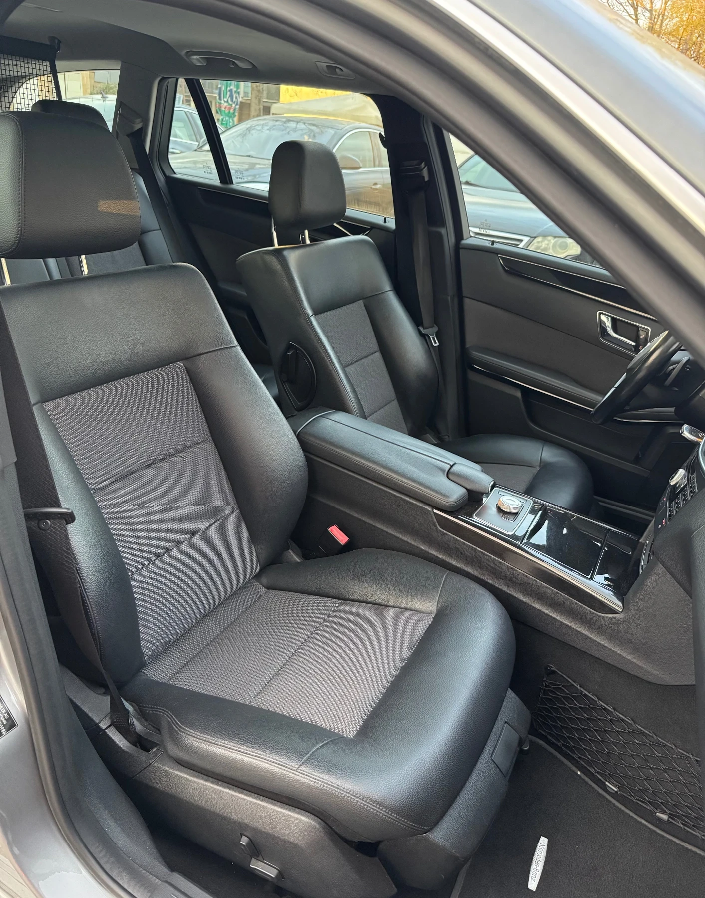 Mercedes-Benz E 350 CDI * AVANTGARDE * Bi-Xenon * Нави * Шибедах , снимка 11 - Автомобили и джипове - 54712378