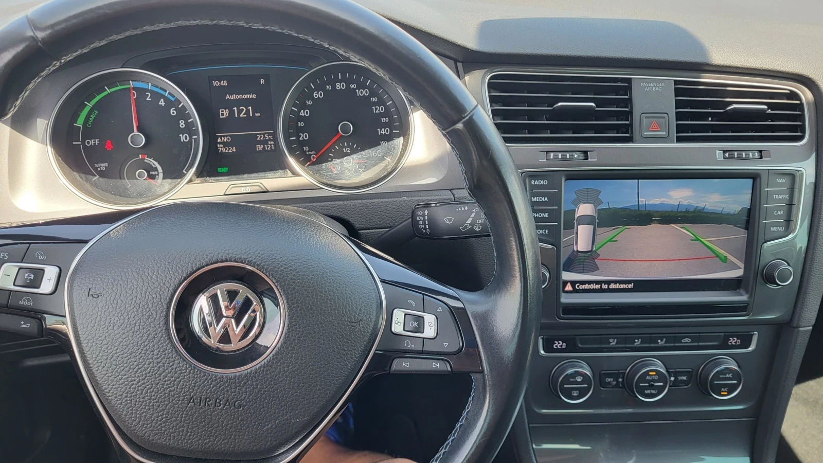 VW Golf E-GOLF 24KW, снимка 13 - Автомобили и джипове - 54736399